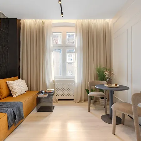 Luxury Saffron - Old Town