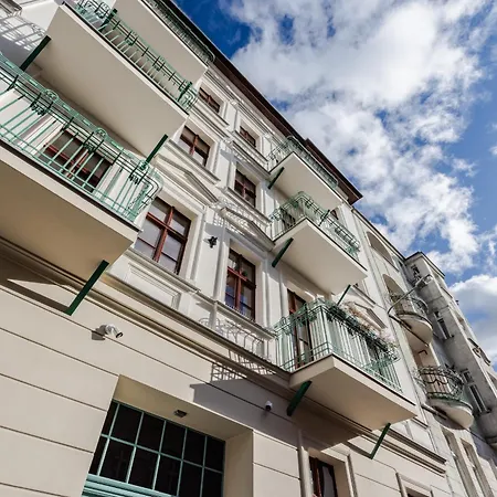 Luxury Saffron - Old Town